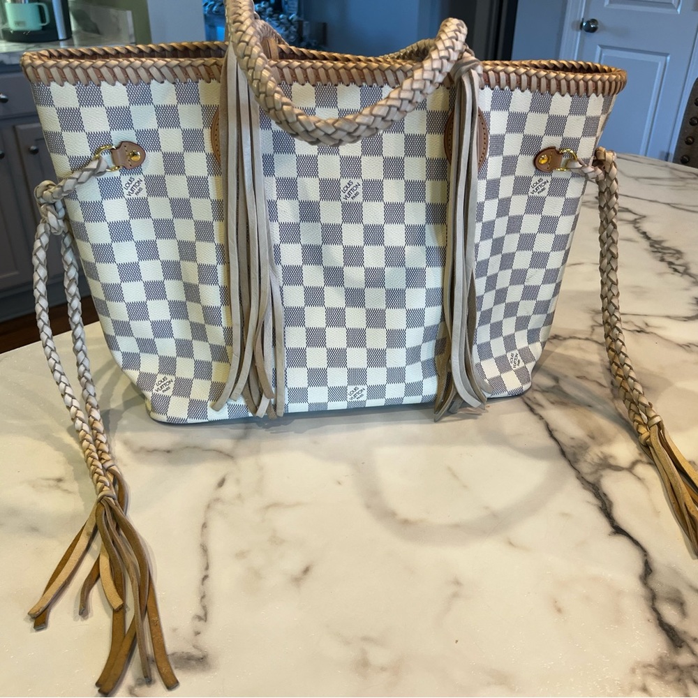 Fringe neverfull